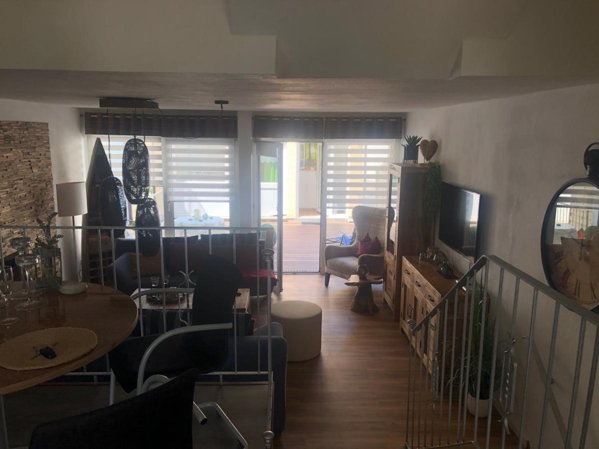 Sehr Schoene Ufernahe Ebenerdige Ferienwohnung Pura Vida Auf Der Halbinsel Scheid Scheid  Exterior foto