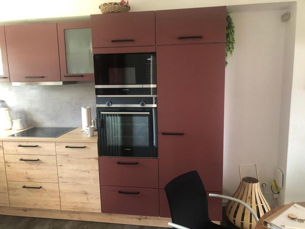 Sehr Schoene Ufernahe Ebenerdige Ferienwohnung Pura Vida Auf Der Halbinsel Scheid Scheid  Exterior foto